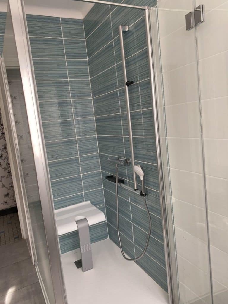 Salle de bain PMR Ploumoguer (3)