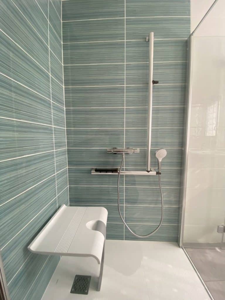 Salle de bain PMR Ploumoguer (6)