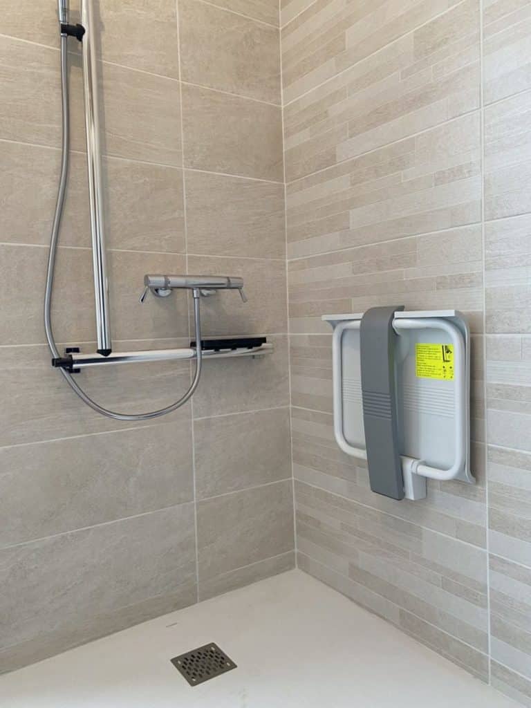 Salle de bain PMR Plouzané (3)